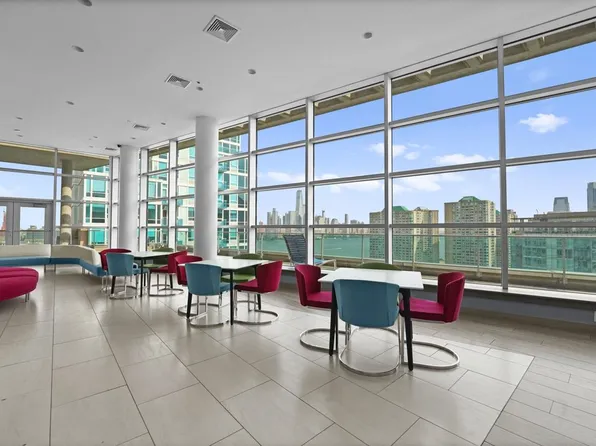 1 Shore Lane image 25 of 31