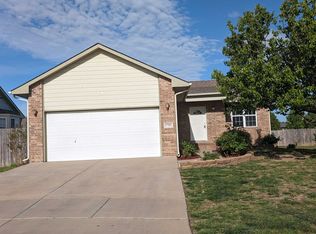 1705 S Christopher Cir, Wichita, KS 67207