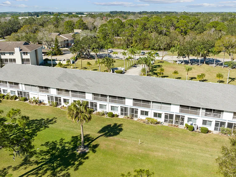 The Oaks at Rockledge Country Club Phase II — Photo 8