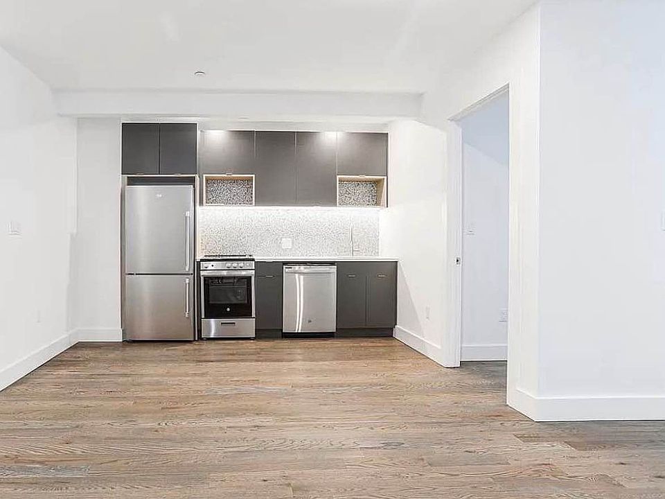 1st image of 226 Hawthorne St #4R