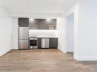 226 Hawthorne St #4R, Brooklyn, NY 11225