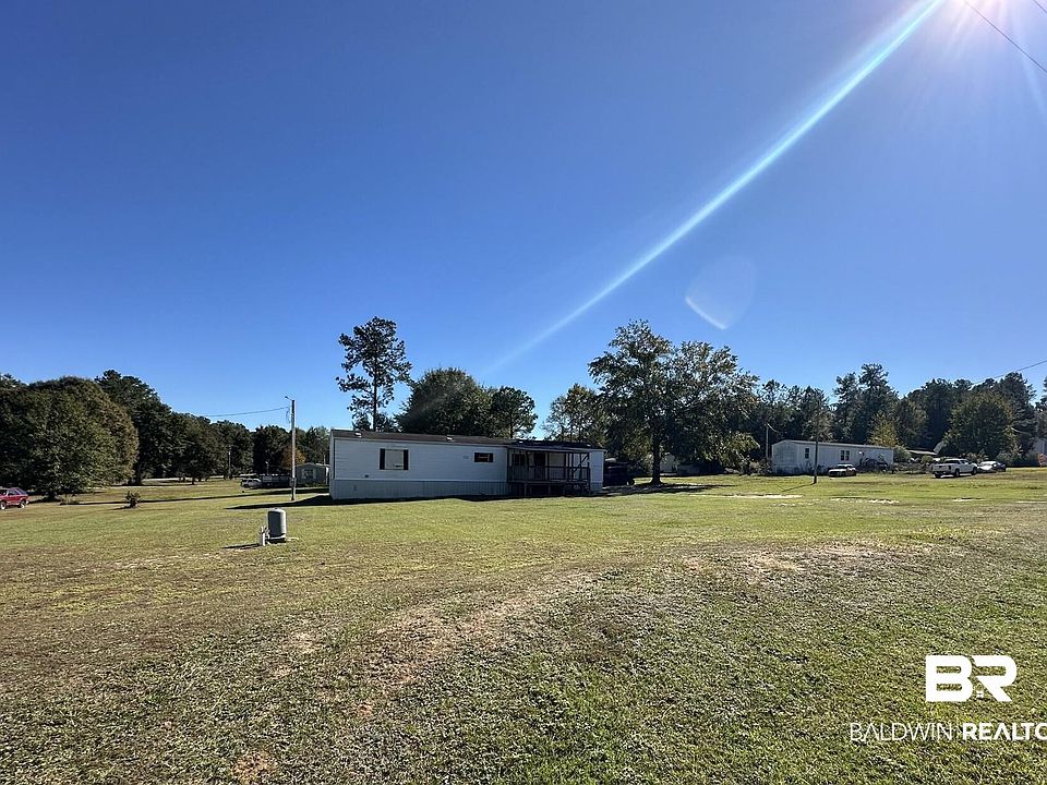 2nd image of 26910 Forest View Rd