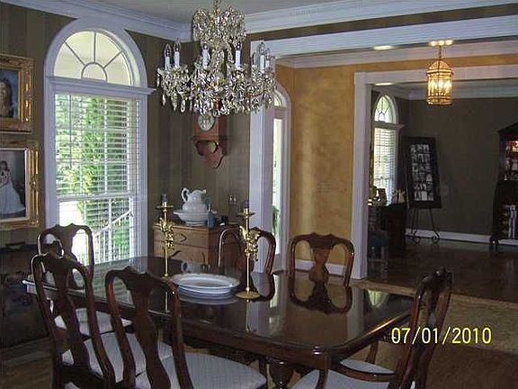2nd image of 1455 Chase Valley Ct