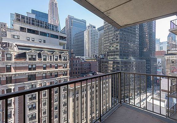 3rd image of 230 W 55th St APT 15D