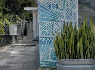 110 NE 56th St APT 110, Miami, FL 33137