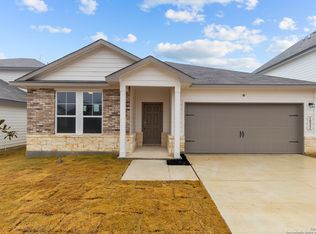 16532 Rosemary Rdg, Elmendorf, TX 78112
