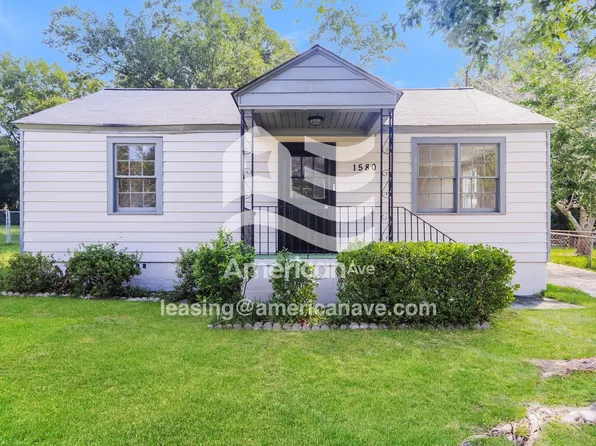 1580 Burton Ave, Macon, GA 31204