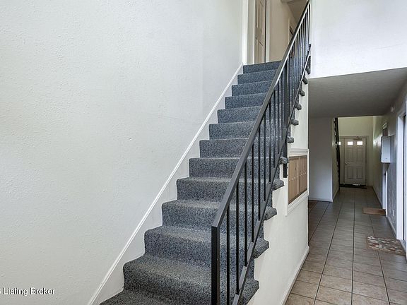 3rd image of 1229 Westlynne Way APT 5