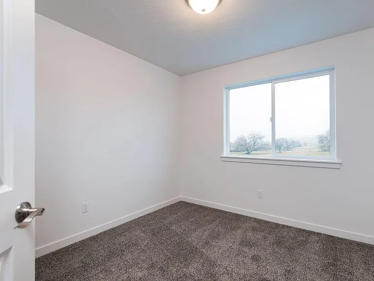6910 Sully Ln — Photo 11