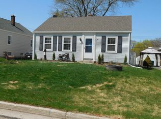 611 N 112th St, Wauwatosa, WI 53226