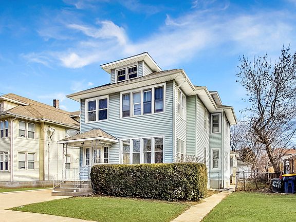 2nd image of 119 Philippa Ave