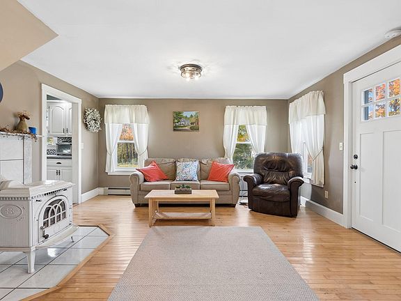 4th image of 266 Old Brunswick Road