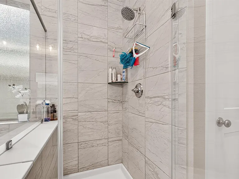 305 Rise Ln — Photo 36
