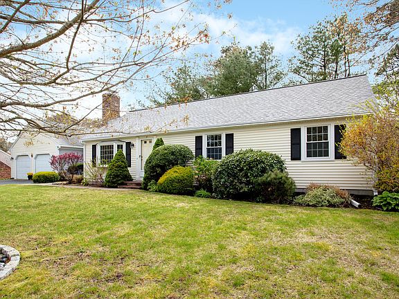 2nd image of 17 Highcrest Avenue