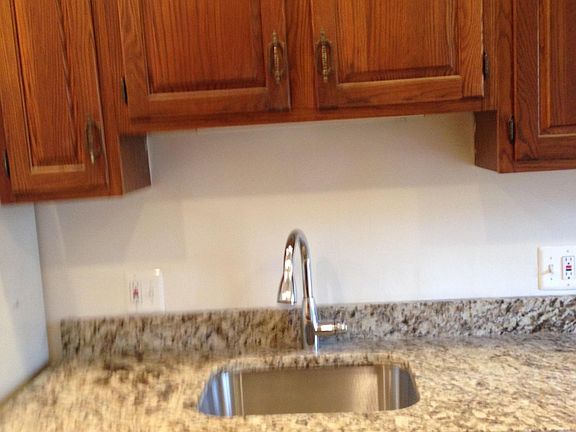 Kitchen - Pic 1 of xx