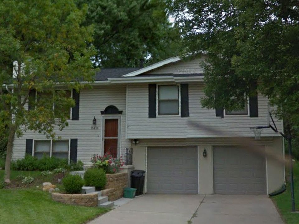 1st image of 15436 Westchester Cir