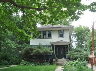 715 N Linn St APT 2, Iowa City, IA 52245