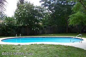 3rd image of 450 Cody Dr