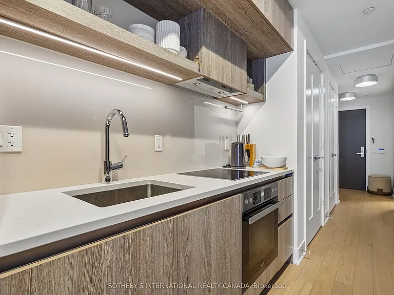 6 Jackes Ave #509 — Photo 3