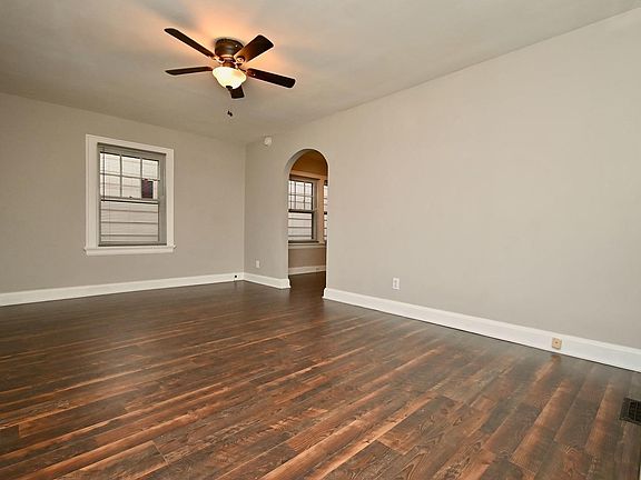 2nd image of 1609 Woodburn Ave
