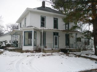 201 Stewart St, Rossville, IL