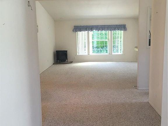 2nd image of 5082 Bald Eagle Ln SW