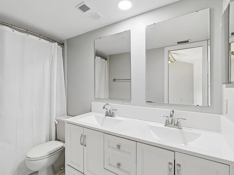 1003 W Horatio St #A — Photo 20