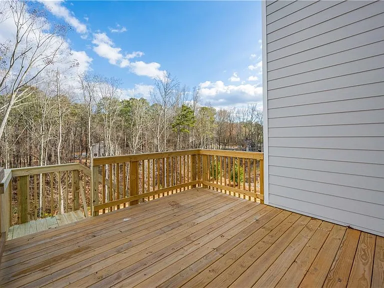 126 Spaulding Ln — Photo 42