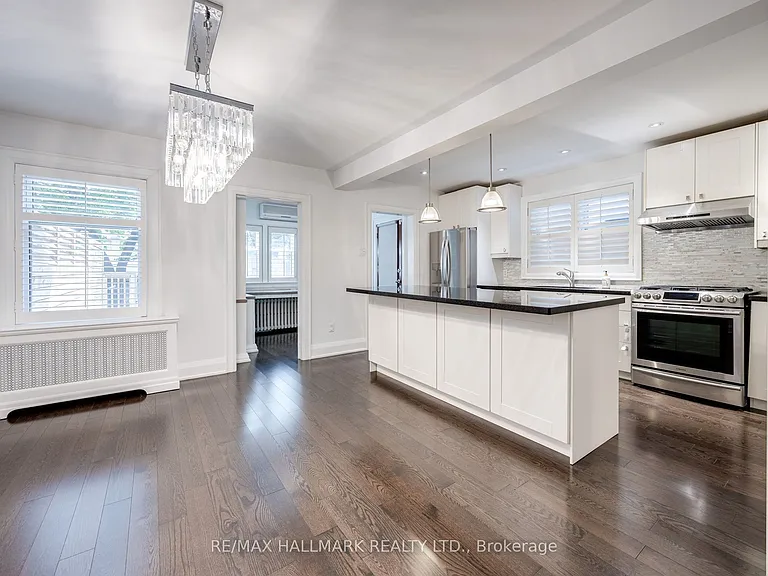 15 McNairn Ave — Photo 7
