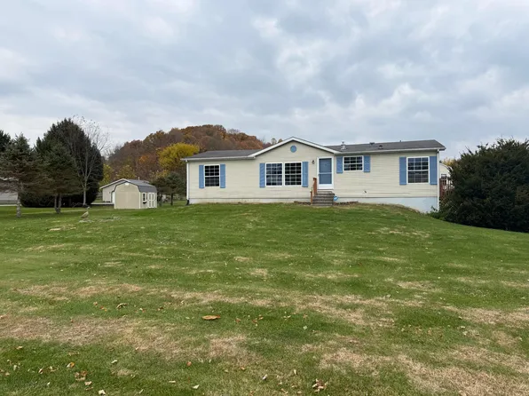 1430 Hamburg Rd SW, Lancaster, OH 43130