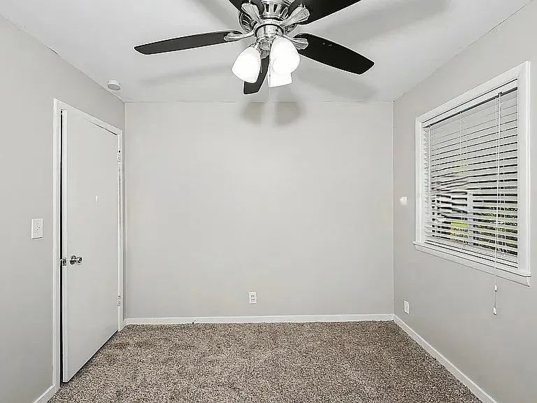 Charming 3 Bed/1 Bath Single Family Home in Birmingham, AL - $1045/mo — Photo 4