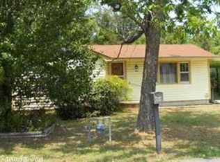 405 Cooper St, White Hall, AR 71602
