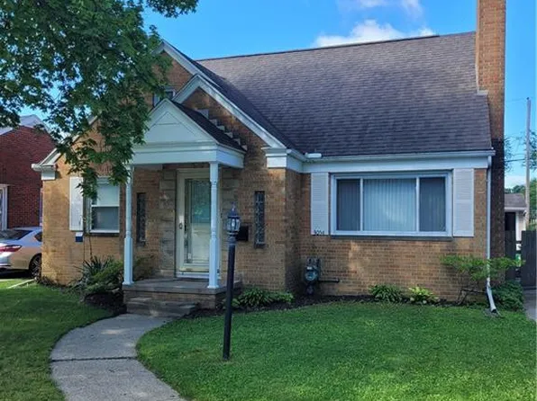 3054 S Byrne Rd, Toledo, OH 43614