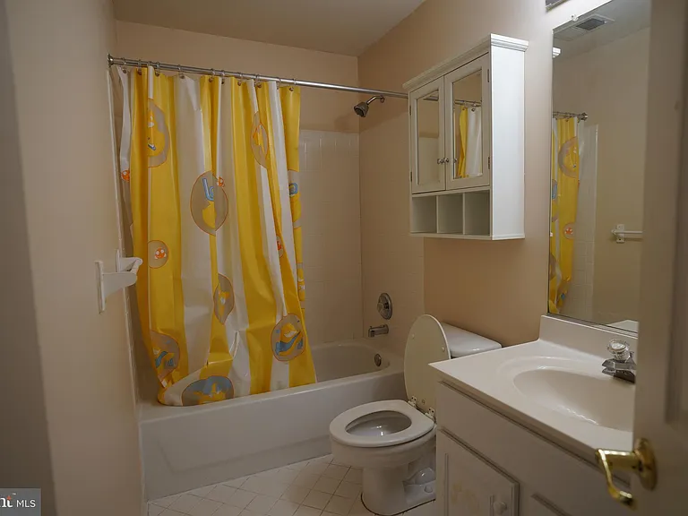 60 Calabash Ct — Photo 17