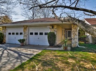 795 Sparta Rd, Monroe Township, NJ 08831