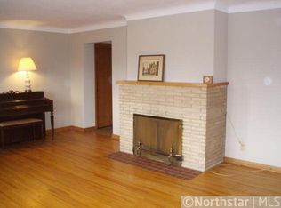 1072 Gordon Ave, Saint Paul, MN 55109