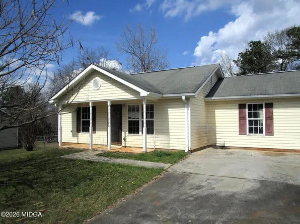 33 Mitchell Rd, Forsyth, GA 31029