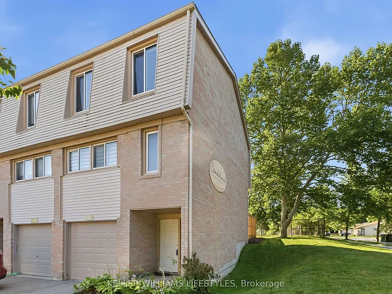 1206 Limberlost Rd — Photo 3