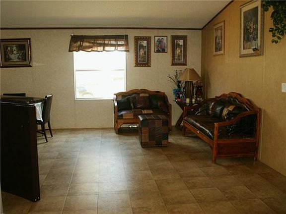 3rd image of 6312 County Road 122b