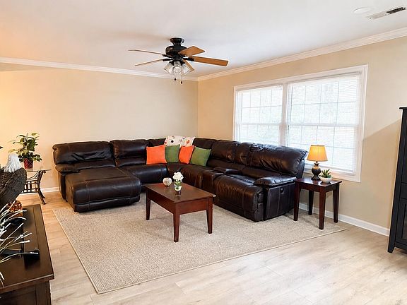 4th image of 1515 Crestway Dr