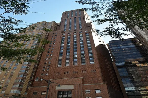 Rented by Corcoran | media 18