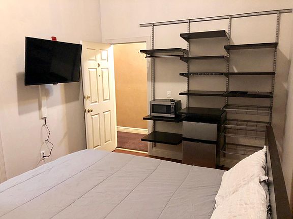 3rd image of 106 Fern St #5