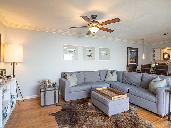 5th image of 701 Cypress Ln
