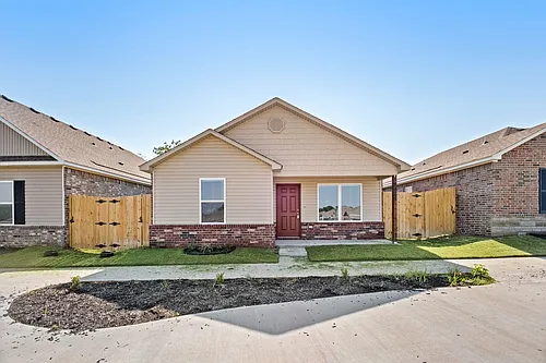 2476 N Raven Ln Photo 1