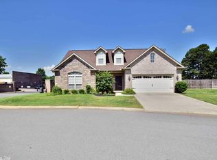 1132 Hampton Pl, Cabot, AR 72023