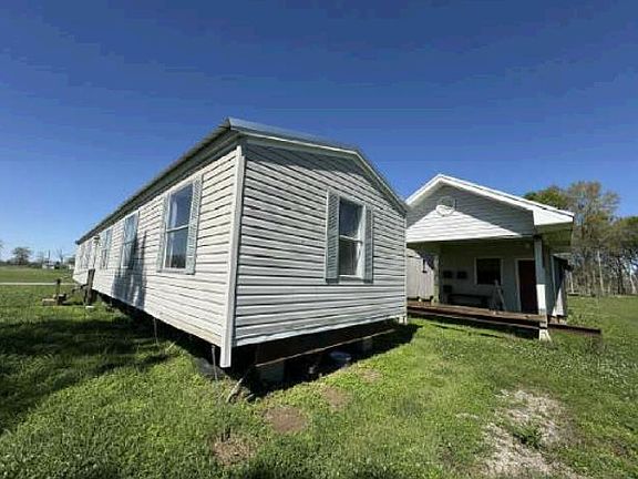 4th image of 1205 Burdon Olivier Rd