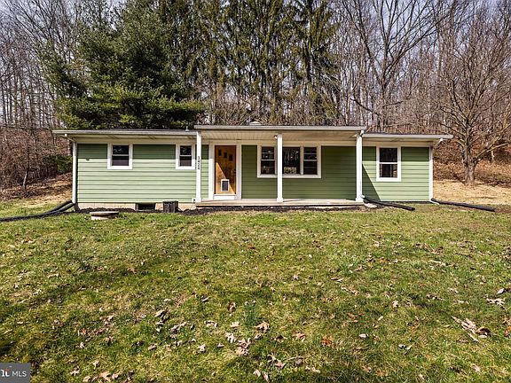 2nd image of 3424 Shady Creek Ln