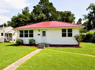 424 New River Dr, Jacksonville, NC 28540