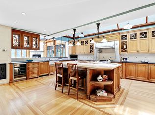 12 E Hartshorn Dr, Short Hills, NJ 07078