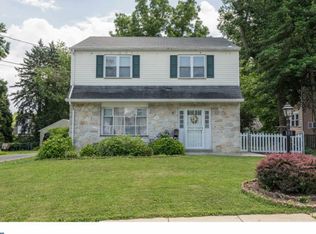 152 W Essex Ave, Lansdowne, PA 19050
